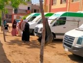صحة دمياط تقدم الخدمة الطبية لـ1112 مواطنًا فى قافلة طبية بعزبة جابر