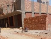 أهالى دار السلام يشكون من بناء مخالف بنزلة أندريا.. صور