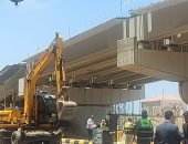 "اليوم السابع" يرصد بدء الأعمال لمشروع توسعة كورنيش الإسكندرية.. تطوير محور محمد نجيب بطول 600 متر.. إنشاء كوبري عند تقاطع المحور مع طريق جمال عبد الناصر.. والمحافظة تعلن عن 3 طرق بديلة.. صور وفيديو