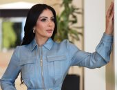 منى زكى تروج لفيلم الجواهرجى مع محمد هنيدى قبل طرحه فى السينمات 30 يوليو