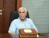 اللجنة الفنية باتحاد الكرة تحتفل بعيد ميلاد حسن شحاتة.. صور