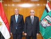 قضايا الدولة تكرم المستشار عبد الرزاق شعيب لبلوغه سن التقاعد بحضور الرئيس الجديد