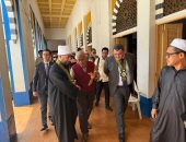 وزير الأوقاف يزور المسجد الأزرق فى الفلبين ويتفقد شئون الجالية المسلمة