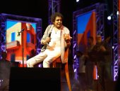 الكينج محمد منير يطمئن جمهوره: أنا بخير وفى مرحلة استكمال العلاج