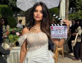 زينة فى الغردقة لتصوير مسلسل ورد وشوكولاتة
