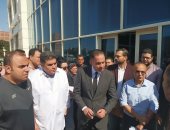 نائب وزير الصحة يتفقد مستشفى الباجور للاطمئنان على مصابى حادث الطريق الإقليمى.. فيديو