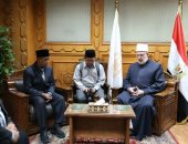 وكيل الأزهر يستقبل وفد معهد زيس الإندونيسي لبحث التعاون في المجال العلمي