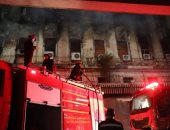 شهود عيان: حريق سطح مستشفى الحسين الجامعى محدود.. وقوات الإطفاء تقوم بأعمال التبريد