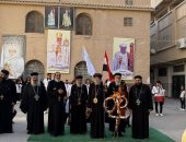 بعد رسامته بيد البابا تواضروس.. أسقف إيبارشية البحيرة يجرى أولى زياراته الرعوية