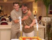 زيزو يحتفل مع السقا بعرض فيلم "أحمد وأحمد" فى دبى.. صور