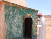 "أرواح تحرس الجبل".. قصة مقامات الأولياء في وديان أبو زنيمة بسيناء.. "الشيخ حشاش" و"سليمان أبو خضرة" و"حبوس".. حكايات يتناقلها الناس ويتبركون بها.. موالد صامته تنحر فيها الذبائح للإطعام والدعاء.. صور