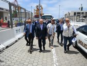 وزير الصناعة والنقل يجرى جولة تفقدية موسعة بمشروعات مينائى الإسكندرية والدخيلة
