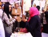 لليوم الثالث.. معرض ديارنا للحرف اليدوية والتراثية يستقبل الجمهور فى مارينا