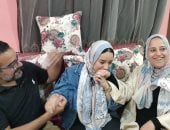 زغاريد فى منازل أوائل الدبلومات الفنية.. ندى رمضان الأولى مكرر على مستوى الجمهورية: حلم حياتى كلية التجارة وأسرتى أكبر داعم لى.. "اليوم السابع" أبلغنى خبر تفوقى وسعيدة بالمفاجأة.. وحلمى أتعين معيدة.. صور