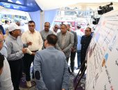رئيس الوزراء يتفقد أعمال تطوير واجهات العقارات على طريق كورنيش الإسكندرية   