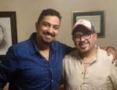 أغنية عن المحبة وعلاج الاكتئاب تجمع هشام عباس والملحن مايكل صفوت