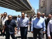 رئيس الوزراء يتفقد أعمال تطوير محور "محمد نجيب" وتوسعة كورنيش الإسكندرية