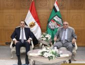 محمود فوزي يؤكد لرئيس هيئة قضايا الدولة التنسيق والتكامل لتعزيز قدرة الدولة على مواجهة التحديات