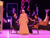"بنت القمر" و"توتة توتة" يسدلان الستار على عروض ملتقى حور للفنون بجامعة دمنهور