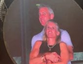 بعد فضيحة خيانة زوجته بحفل Coldplay.. تفاصيل استقالة أندى بايرون