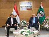 محافظ الجيزة يزور رئيس هيئة قضايا الدولة لتهنئته بمنصبه الجديد