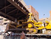 استكمال الأعمال الفنية لتأمين كوبري مشاة طوخ بالطريق الزراعي