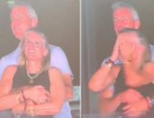 بعد فضيحة آندي بايرون في حفل كولدبلاي.. ماذا تعرف عن تاريخ "كاميرا القبلات"؟