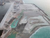 شاهد أعمال إنشاء محطة تحيا مصر 2 متعددة الأغراض على رصيف 100 بميناء الدخيلة