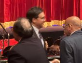 وزير الثقافة وأحمد المسلمانى وأنوشكا على السجادة الحمراء للمهرجان القومى للمسرح