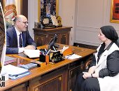 وزير العمل فى حوار لـ«اليوم السابع»: تطبيق قانون العمل الجديد رسميا فى أول سبتمبر وإصدار 62 قرارا مكملا له.. محمد جبران: شركات معتمدة ستتولى التفتيش العمالى لدعم الاستثمار.. القانون ينهى الاستقالات المُسبقة