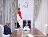 الرئيس السيسى يتابع تطور الموقف التنفيذى لأبرز أنشطة ومشروعات المصانع والشركات التابعة للهيئة العربية للتصنيع فى مجال الصناعات المدنية والدفاعية.. ويؤكد ضرورة زيادة إنتاج الهيئة وتقليل الأسعار لتحقيق التنافسية
