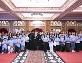 البابا تواضروس يستقبل مجموعة خدام من الكنيسة فى نيوكاسل