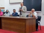 كلية الآداب والعلوم الإنسانية بجامعة القناة تحصد شهادة الأيزو فى إدارة المؤسسات التعليمية