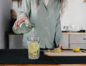 عشان الجو حر النهارده.. 5 أطعمة ومشروبات تشعرك بالانتعاش