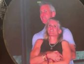 بتسقى الزرع ومش لابسة خاتم جوازها.. أول ظهور لبطلة فيديو الخيانة الزوجية