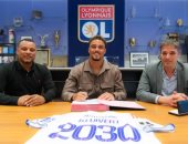 ليون الفرنسى يضم رسميا نجل كلويفرت حتى 2030 