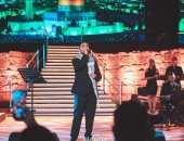محمد عساف يشعل مهرجان قرطاج برسالة فنية وإنسانية: لكِ الله يا فلسطين