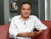 يوسف معاطي: هنيدي كوميديان فريد.. وهذه نصيحتى له