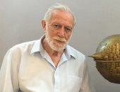 سليمان منصور.. رسخ مسيرته الفنية ولوحاته للتعبير عن الهوية الفلسطينية