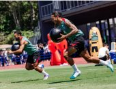 محمد صلاح يشارك في مران ليفربول قبل مواجهة يوكوهاما الودية.. صور