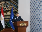 رئيس قناة السويس يؤكد تحسن حركة الملاحة وينفى وجود بديل للقناة