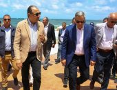 وزير قطاع الأعمال: تطوير المعمورة لتكون منطقة جذب سياحى واستثمارى.. صور