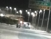 إنارة الطريق الغربى بكوم أمبو واعتماد رصفه