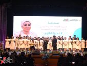 وزير الثقافة يضم الفائزين بجائزة المبدع الصغير إلى أوركسترا وكورال مصر الوطني.. صور