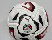 اتحاد الكرة يكشف عن كرة الدورى الجديد بعد تسليمها للأندية