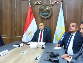 محافظ كفر الشيخ يترأس غرفة العمليات الرئيسية ويتابع انتظام انتخابات الشيوخ.. صور وفيديو