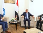 وزير البترول يلتقى نائب رئيس أباتشى الأمريكية بمدينة العلمين الجديدة