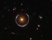 علماء الفلك يلتقطون أول صورة لثقبين أسودين عملاقين يدوران حول بعضهما