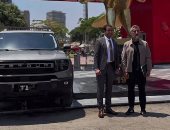 عربون محبة.. خوسيه ريبيرو يتسلم سيارة جديدة هدية من الأهلى.. صور