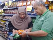 ضبط سلع مجهولة المصدر خلال حملة تموينية مكبرة بالحسينية فى الشرقية